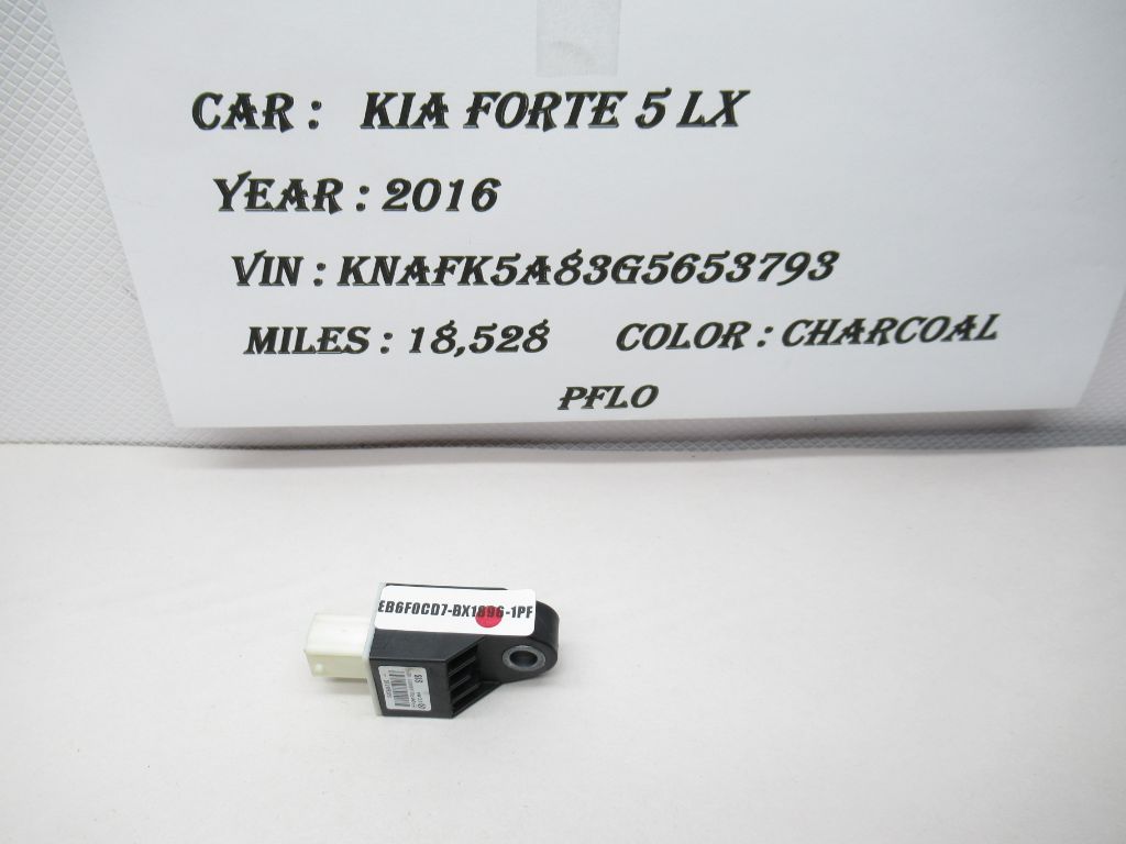 2014-2018 Kia Forte 5 LX Impact Sensor 95920-0U000 OEM