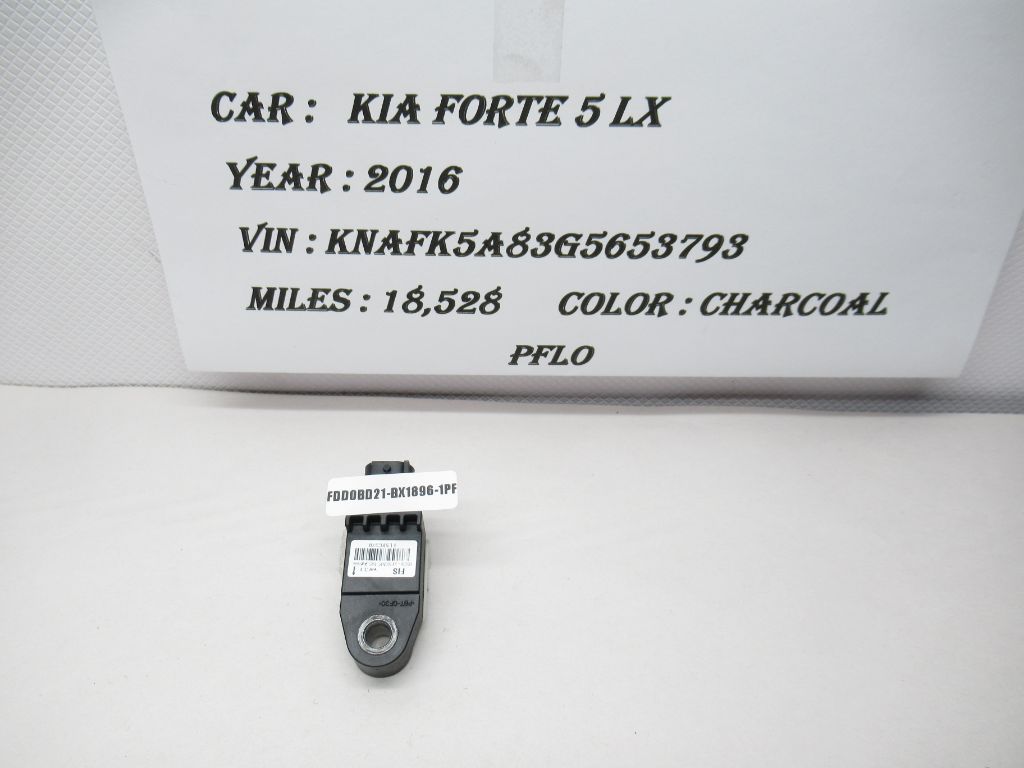 2014-2018 Kia Forte 5 LX Impact Sensor 95930-3X100 OEM