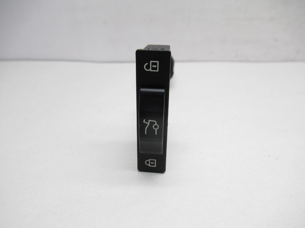 05-13 BMW 335I POWER TRUNK LID RELEASE LOCK OPENER CONTROL SWITCH 8 379 766 OEM