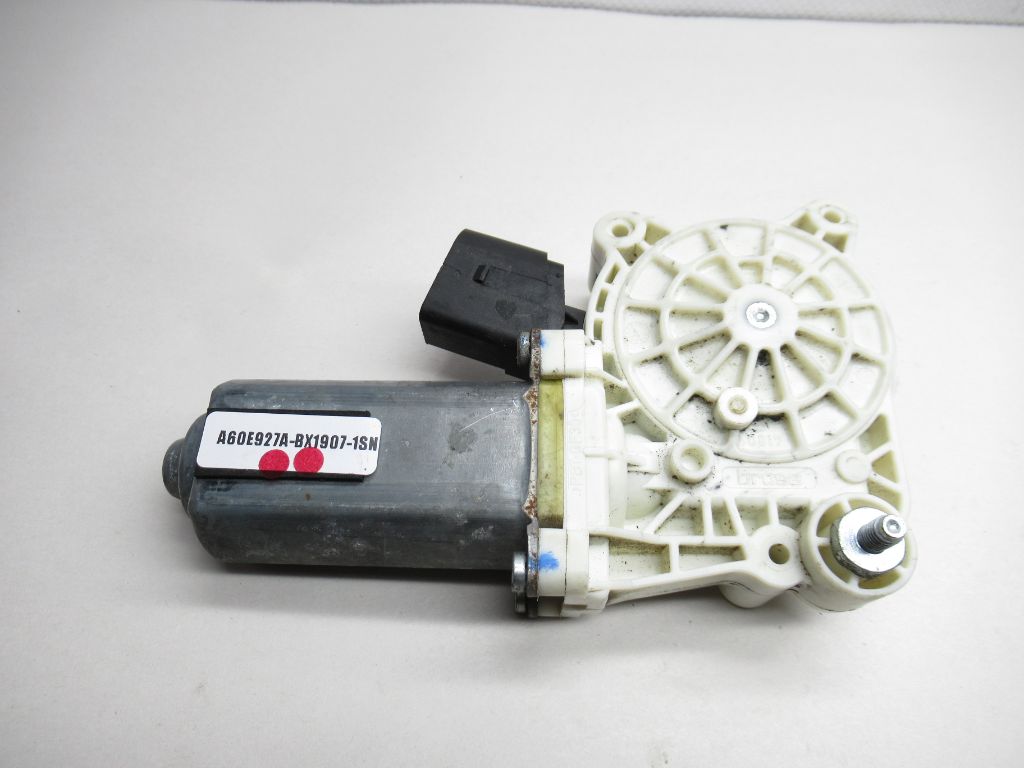 11-16 BMW F10 528I LEFT SIDE DOOR WINDOW MOTOR 053-68019-01 OEM & SANA