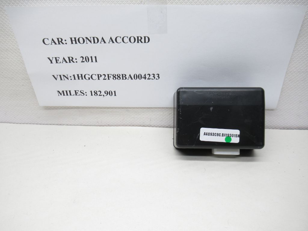 08 - 12 HONDA ACCORD Network Control Module Unit 39130TA0A01 OEM