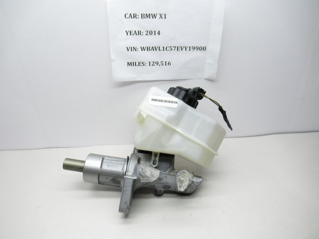 2013-2015 BMW X1 Brake Master Cylinder W/ Reservoir 03.3508-8654.1 OEM