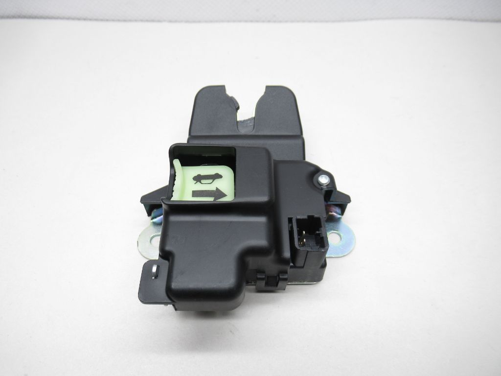 2012-2014 Hyundai Elantra Trunk Lid Lock Latch Actuator 812303X010