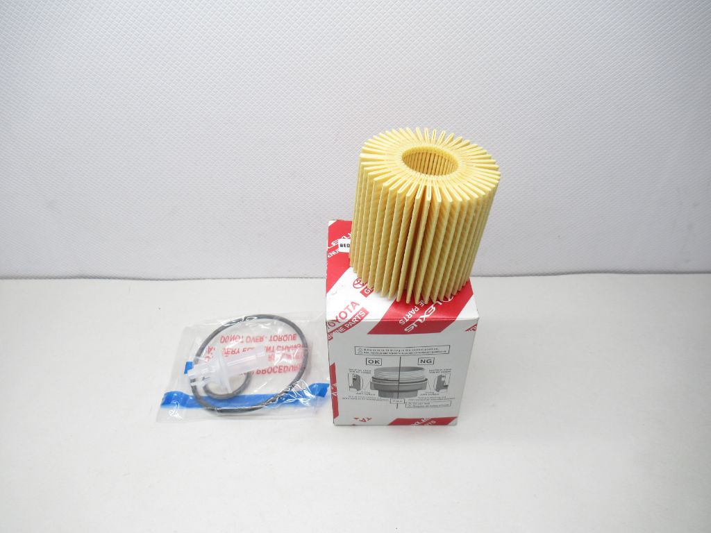 2010-2020 Toyota Camry Avalon Sienna Oil Filter 04152YZZA1 Genuine