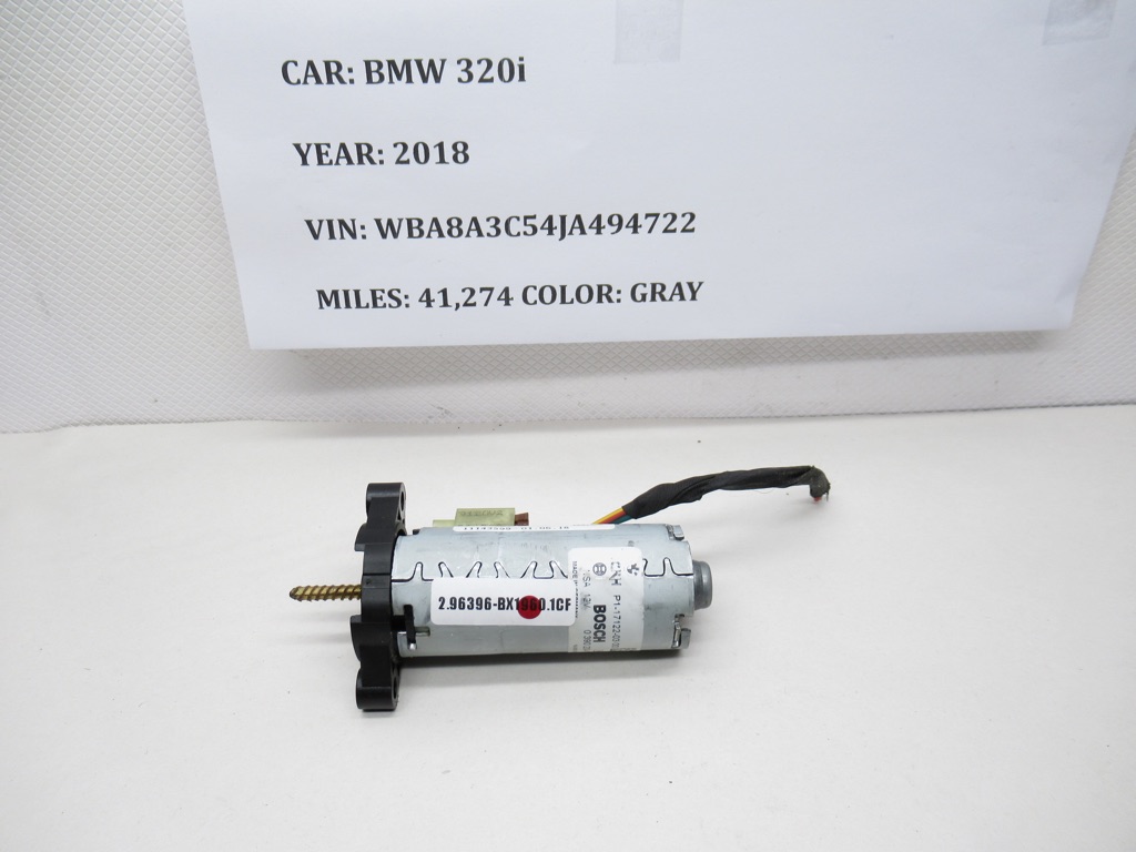 2013-2018 BMW 320i Front Right Seat Adjustment  Motor 0390204144 OEM