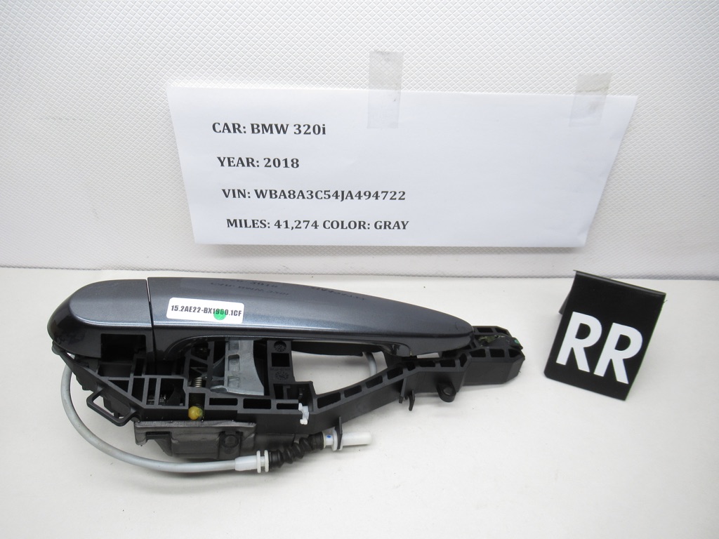 12-18 BMW 320i  Rear Right Exterior Door Panel Handle 51227332268 OEM