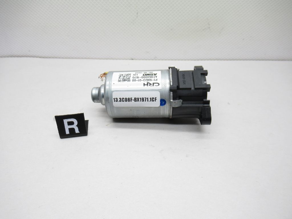 13-18 BMW 320i F30 Front Right Side Seat Power Adjust Motor AC864000-1670 OEM