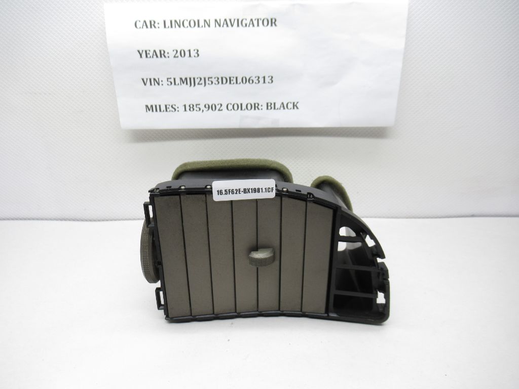 2007-2014 LINCOLN NAVIGATOR Front Left Air Vent 17471044 OEM