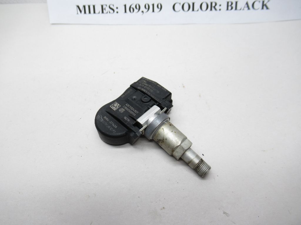 2017-2019 Mazda CX-5 Tire Pressure Monitoring System Sensor TPMS BHA437140A OEM