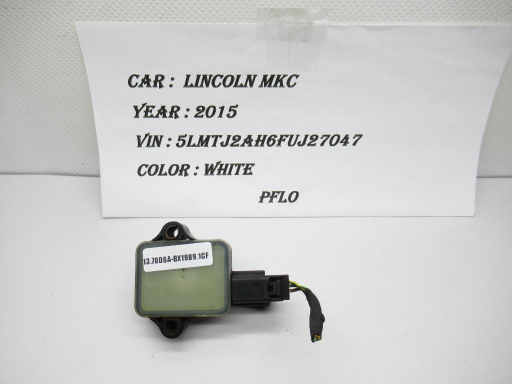 2015-2019 LINCOLN MKC Height Level Sensor K1424-105644-B OEM