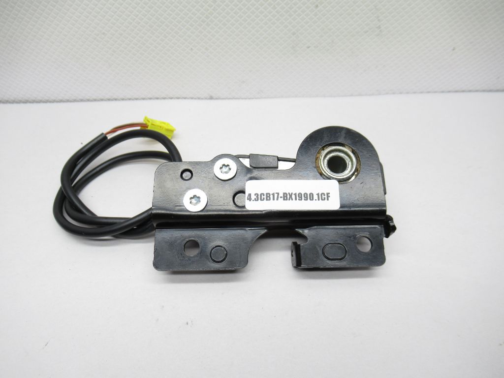 07-13 Mercedes CLS550 Right Seat Weight Control Sensor Module A0008221240 OEM