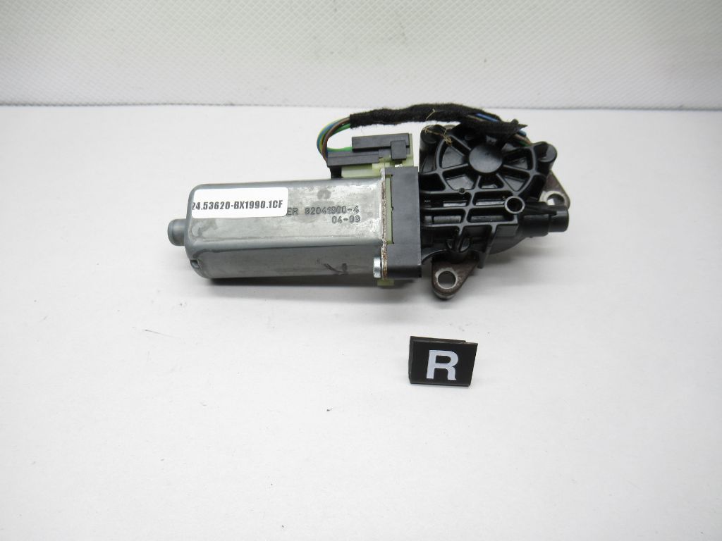 06-09 Mercedes E350 Front Right Power Seat Adjust Motor 0390203004 OEM