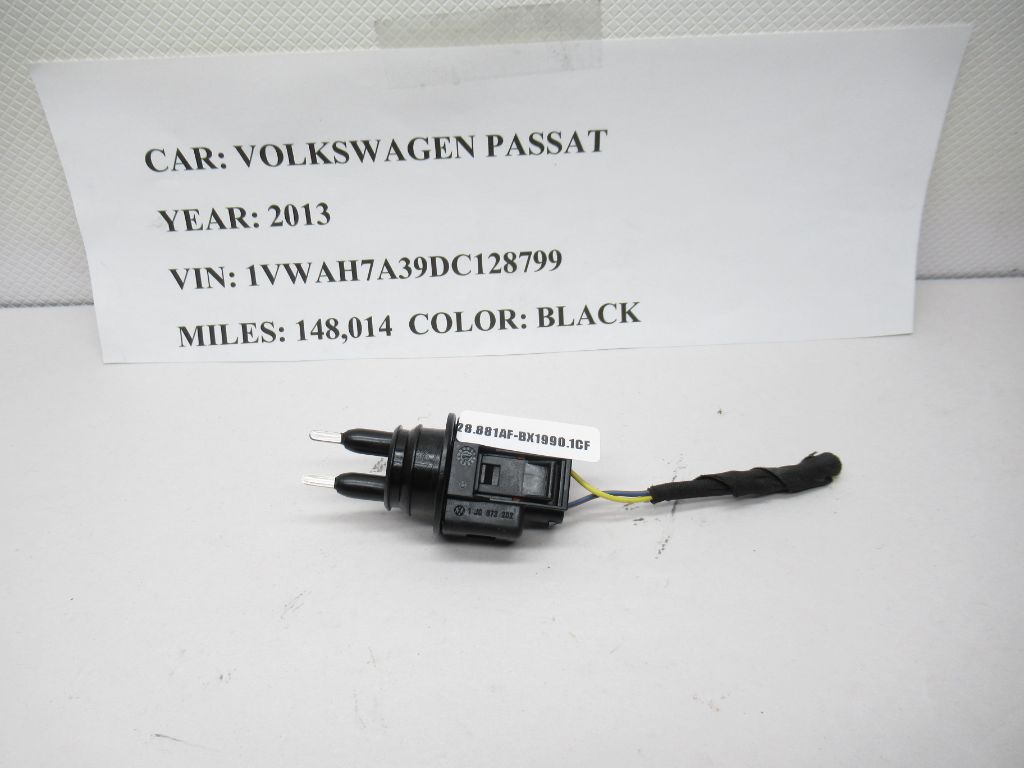 12-19 Volkswagen Passat Coolant Reservoir Sensor Wiring Pigtail 1J0973202 OEM