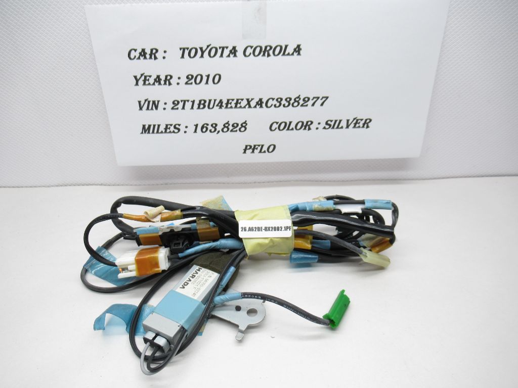 2009-2013 Toyota Corolla Radio Harness Antenna Amplifier 86300-02240 OEM