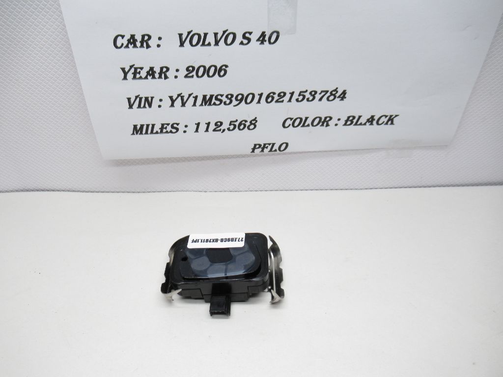 2006 VOLVO V50 S40 Rain Sensor 397212052 OEM