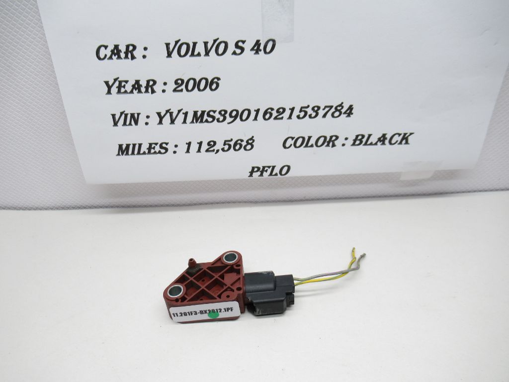 2006 - 2007 Volvo S40 V50 C30 C70  Impact Sensor 30737138 OEM