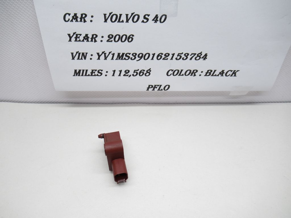 2006 - 2007 Volvo S40 V50 C30 C70  Impact Sensor 30737138 OEM