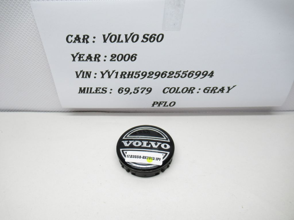 2001-2009 Volvo S60 Wheel Center Hub Cap  30666913 OEM