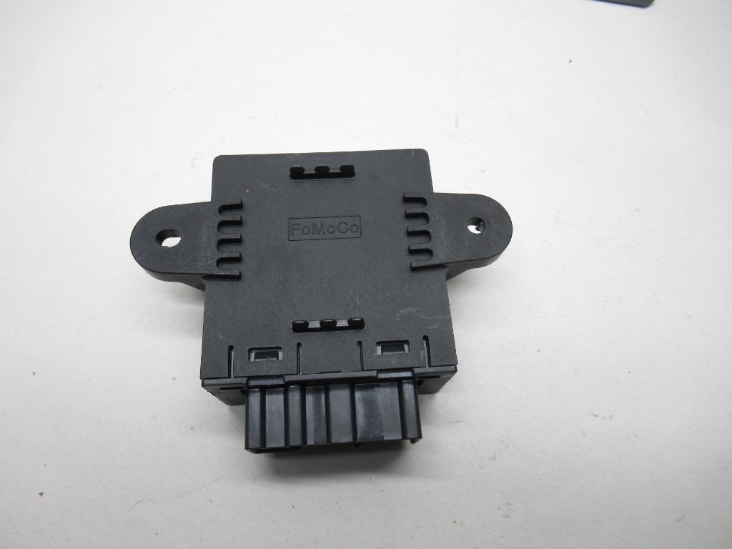 2015-2019 Lincoln MKC Rear Left Door Module DG9T-14B534 OEM