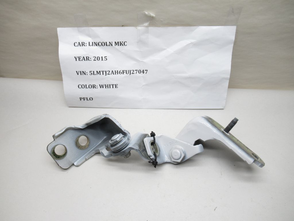 2015-2019 Lincoln MKC Front Right Upper Door Hinge Set P001A OEM