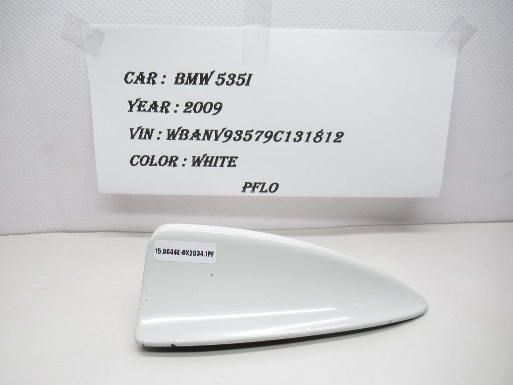 08-10 BMW 535i Roof Mount Shark Fin Radio Antenna Cover Trim 6921902-04 OEM