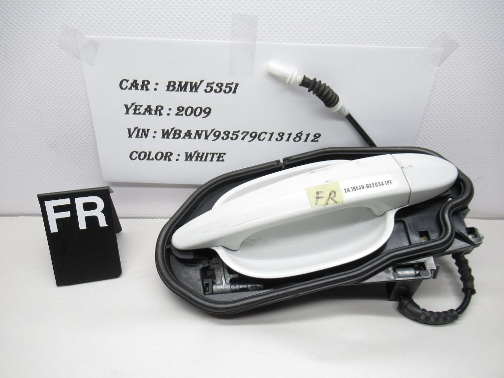 2009 BMW 535i Front Right Side Exterior Door Handle 51.21-7199556 OEM