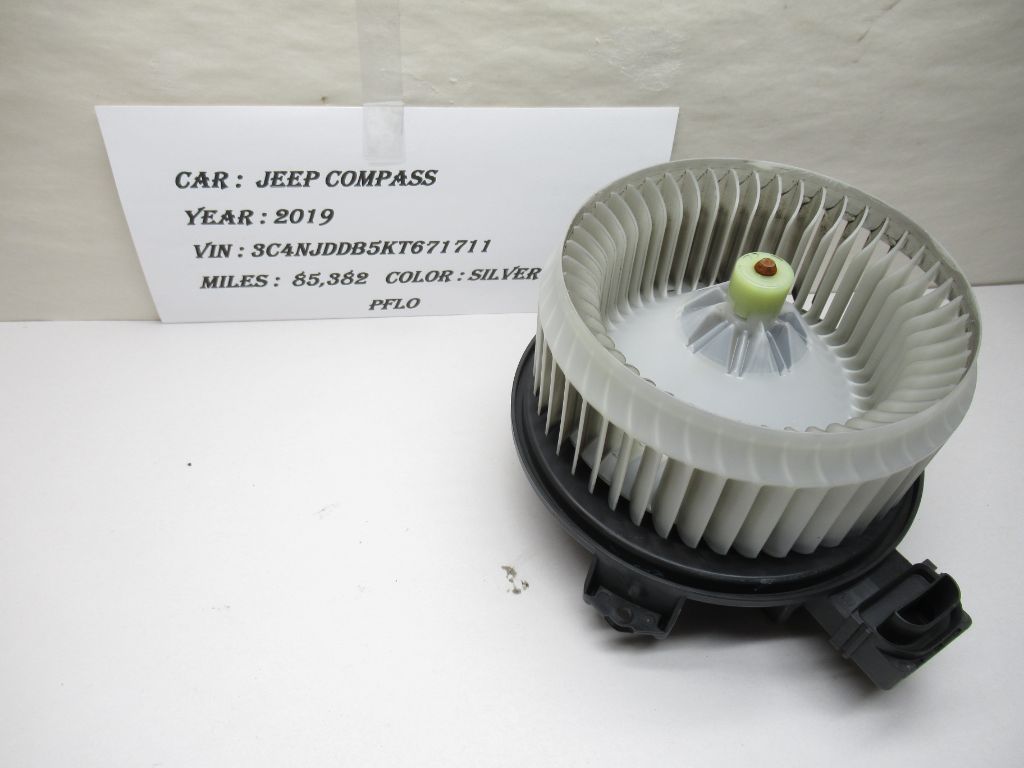 2019 JEEP COMPASS A/C Blower Fan Motor AY272700 OEM