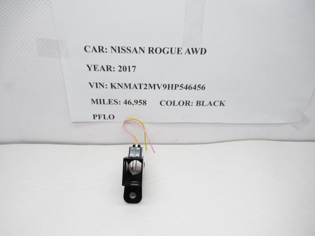 14-20 Nissan Rouge AWD Cabin Air Temp Temperature Sensor Module 277203RA0 OEM