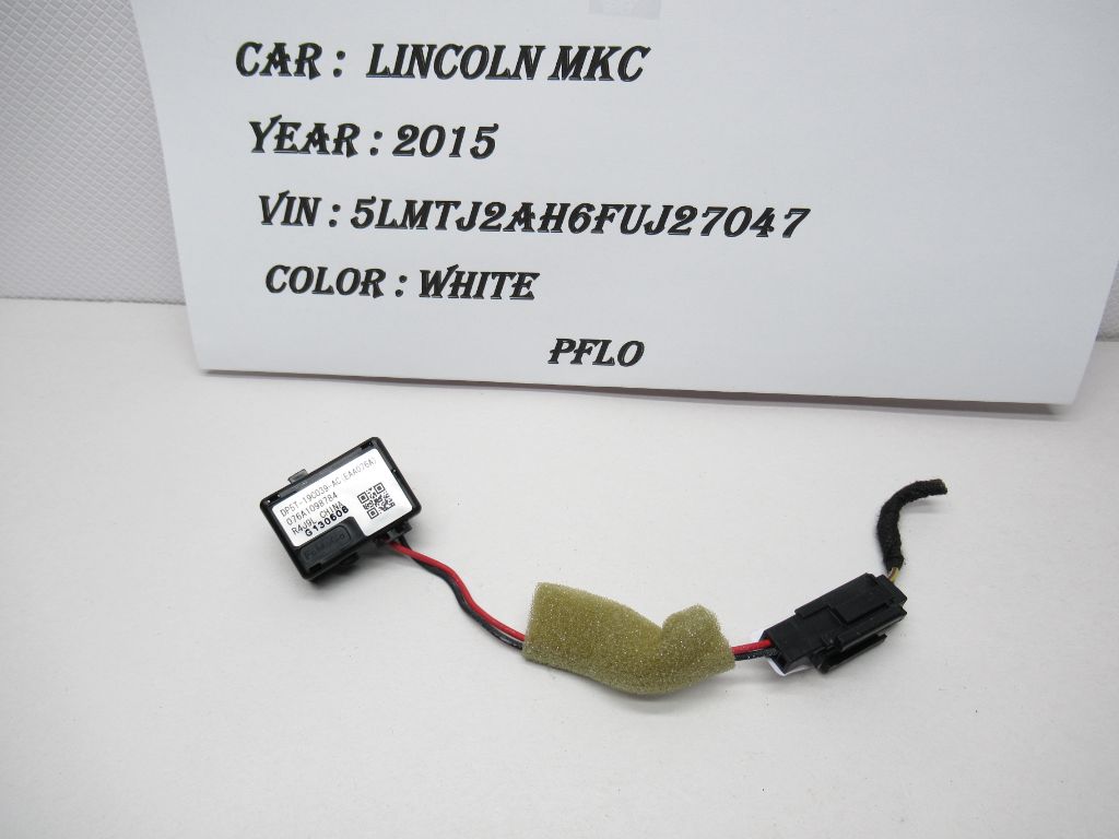 15-19 LINCOLN MKC Hands Free Phone Microphone DP5T-19C039-AC OEM