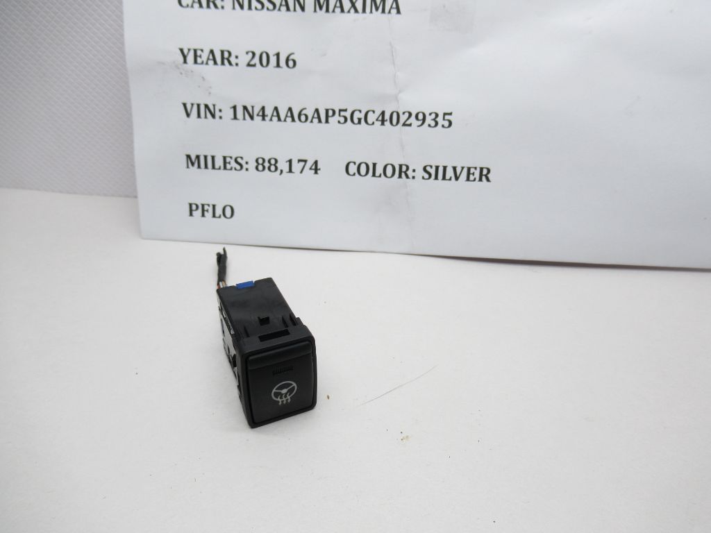 2016 Nissan Maxima Steering Wheel Heat Control Switch 251933TA0A OEM
