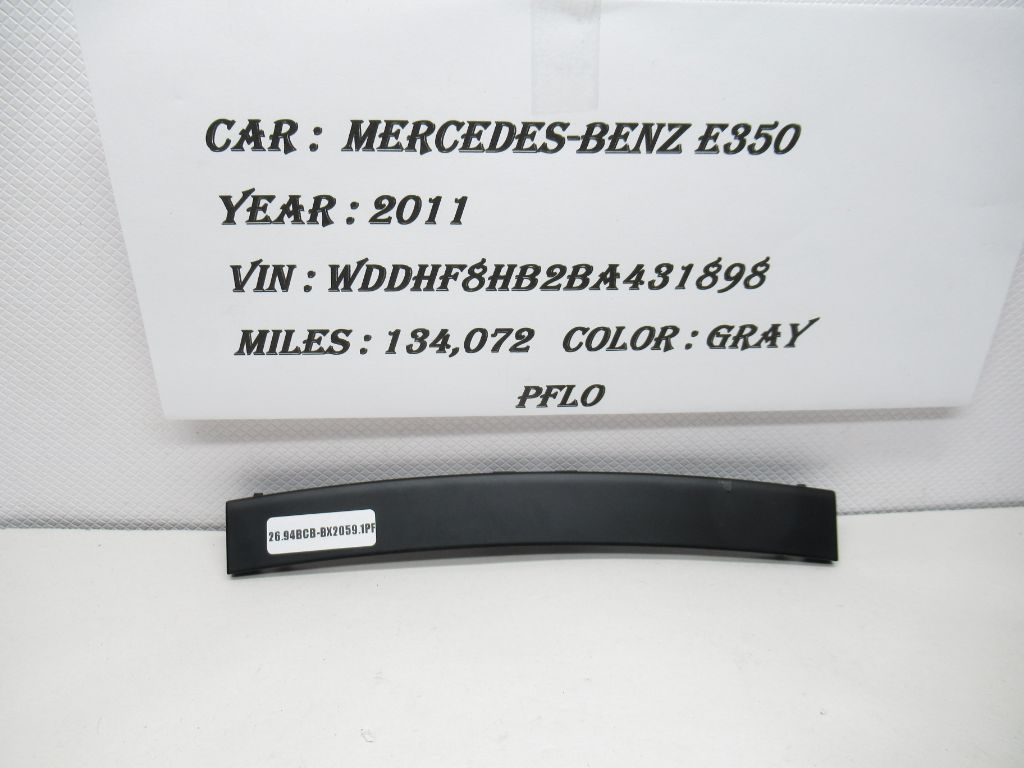 2010 - 2016 Mercedes Benz E350 Front Trim Cover Bezel Panel 2126803607 OEM