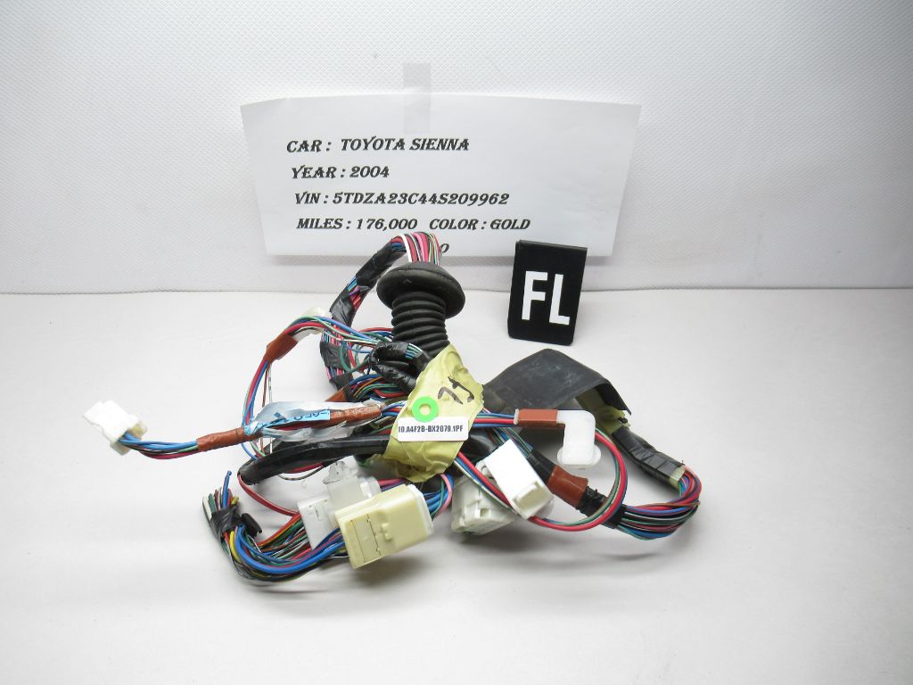 2004-2006 Toyota Sienna Front Left Door Wire Harness 82151-AE010D OEM