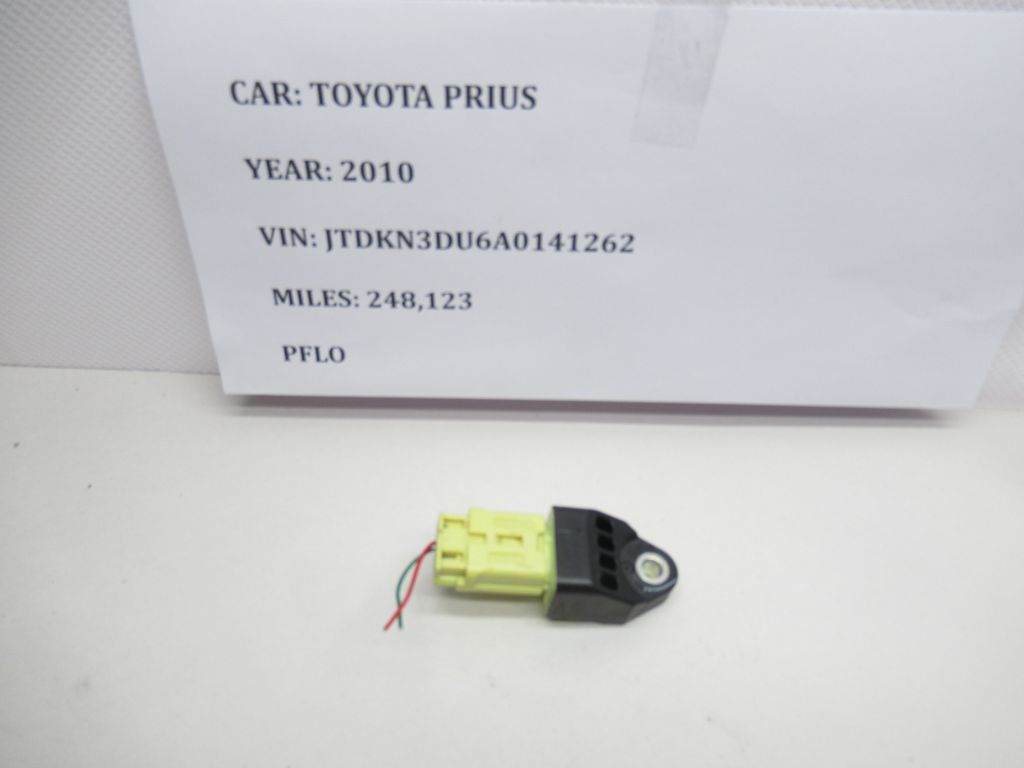 2010-2015 Toyota Prius Rear Left & Right Side Impact Sensor 89831-75020 OEM