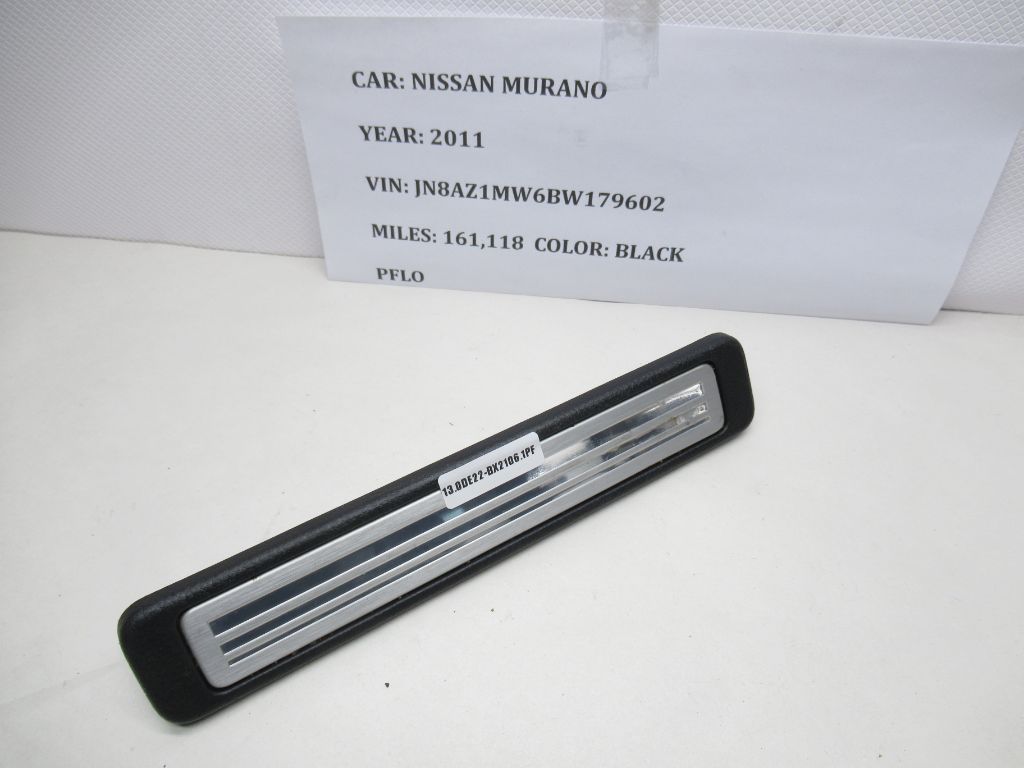 2008-2014 Nissan Murano Rear Left Side Sill Scuff Plate Trim 769B31AA0A OEM