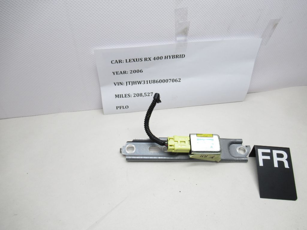 2006 Lexus RX 400 Hybrid Front Right B-Pillar Impact Sensor 89860-48020 OEM