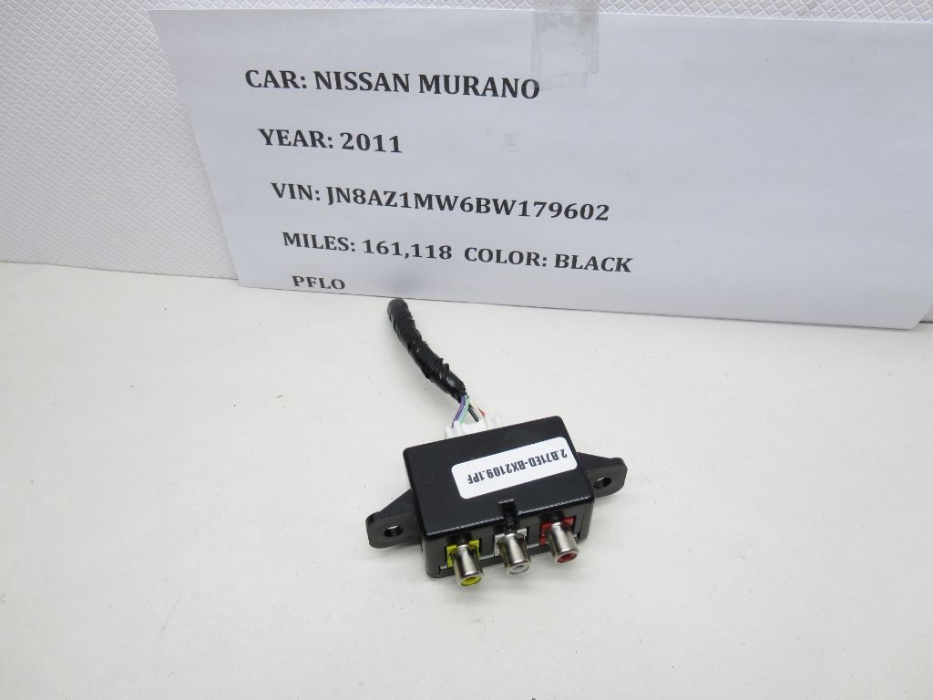 2011 Nissan Murano Auxiliary Audio Video Jack RCA Input 283184P000 OEM