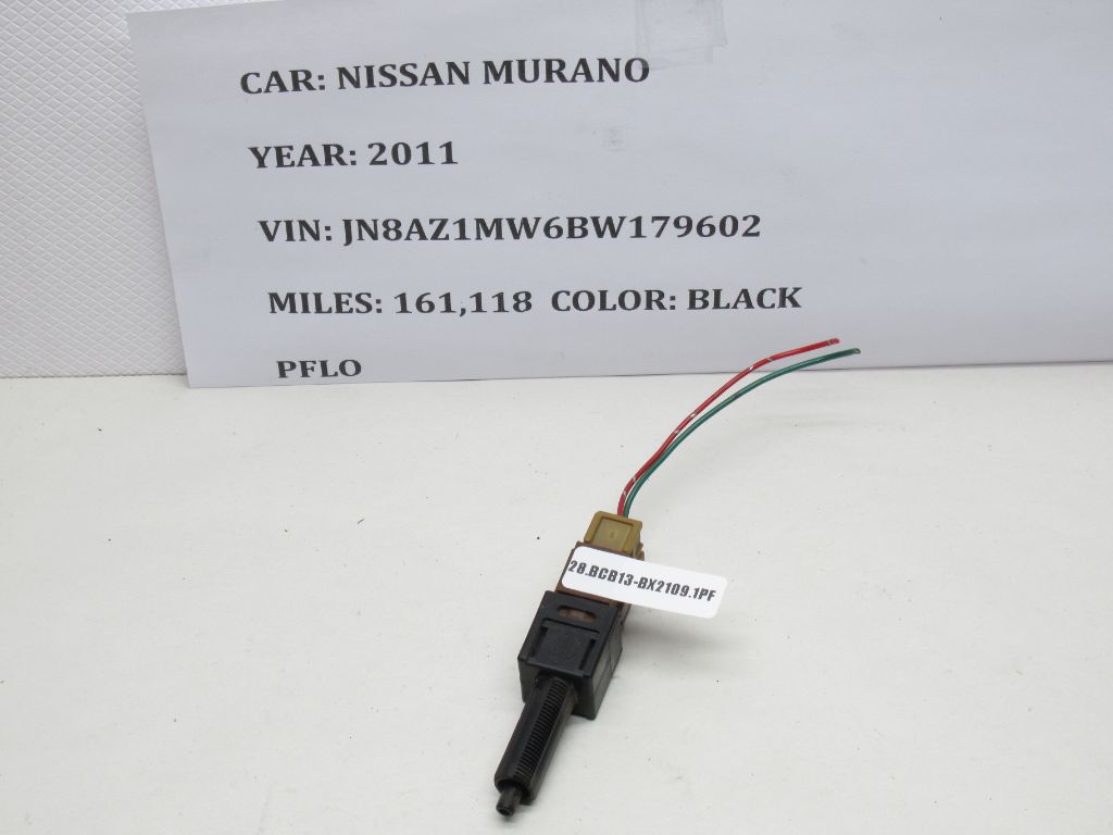 2011-2014 Nissan Murano Cruise Control Release Switch 25300-AT300 OEM