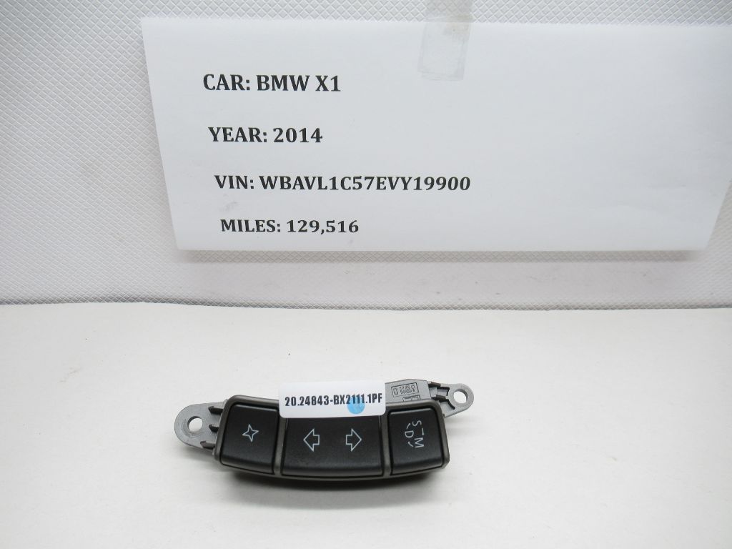 2006 - 2008 BMW 750Li Steering Wheel Multifunction Control Switch 6911586 OEM