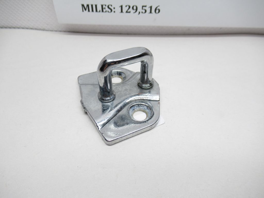 2013-2015 BMW X1 Door Catch Bracket 8240573 OEM