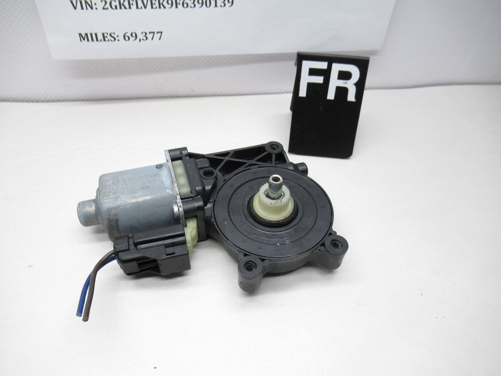 2010-2017 GMC Terrain Front Right Side Door Power Window Motor 0130822680 OEM