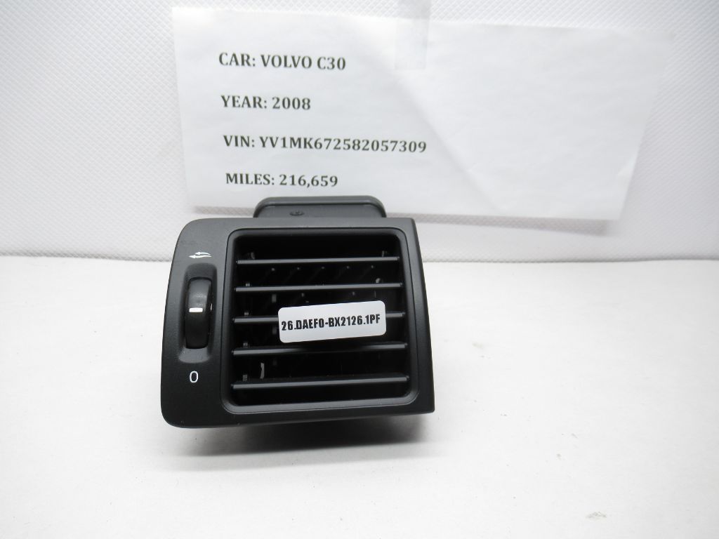 2008-2009 VOLVO C30 RH Air Vent 506002 OEM