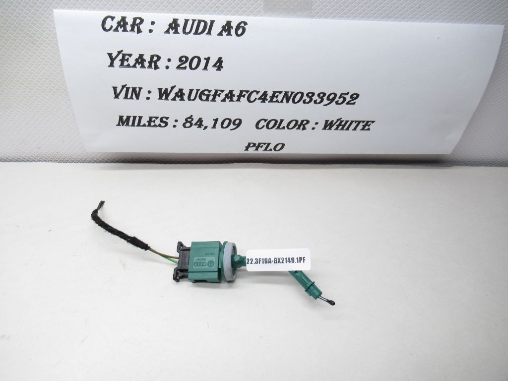 2012-2018 AUDI A6 Temperature Sensor 4H0907543 OEM