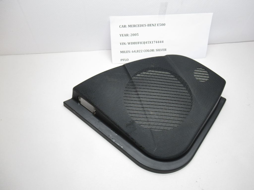 2003-2009 Mercedes-Benz E500 Speaker Cover Rear Left Door A2117370588 OEM