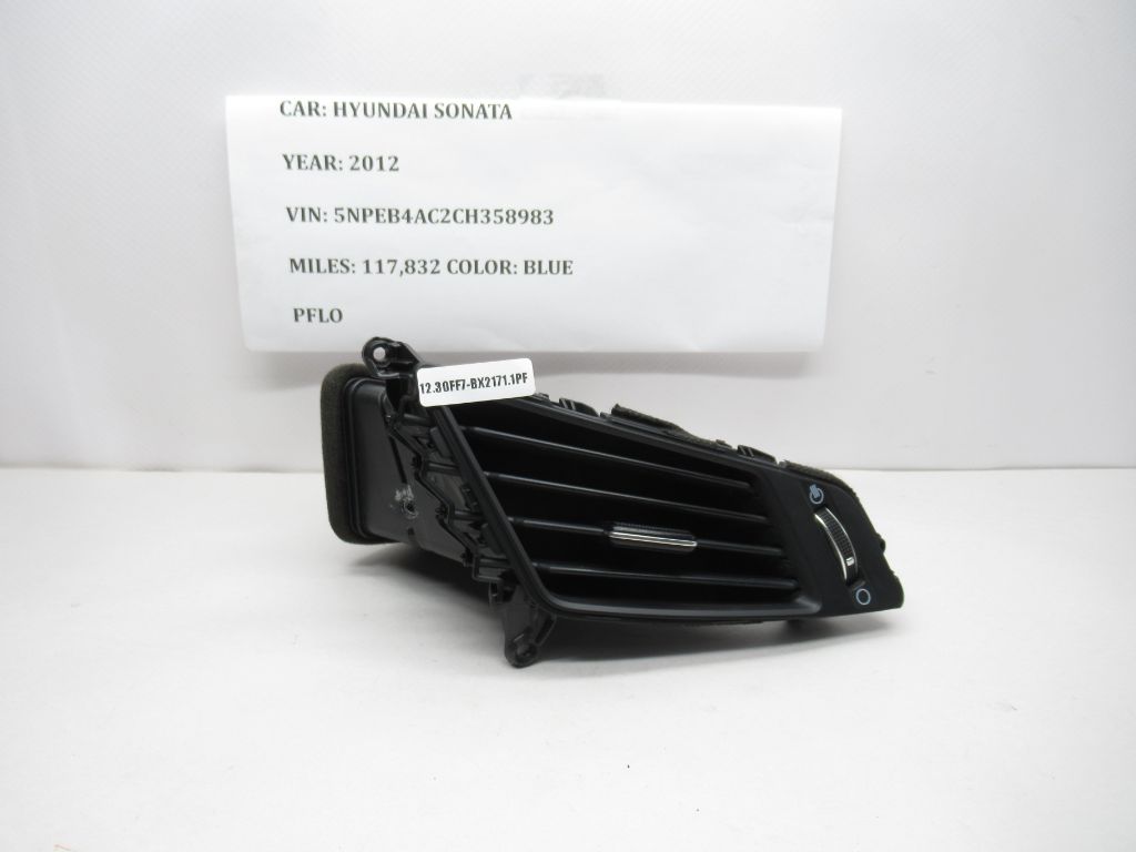 2011 - 2013 HYUNDAI SONATA Right Dash Vent 97420-3S000 OEM