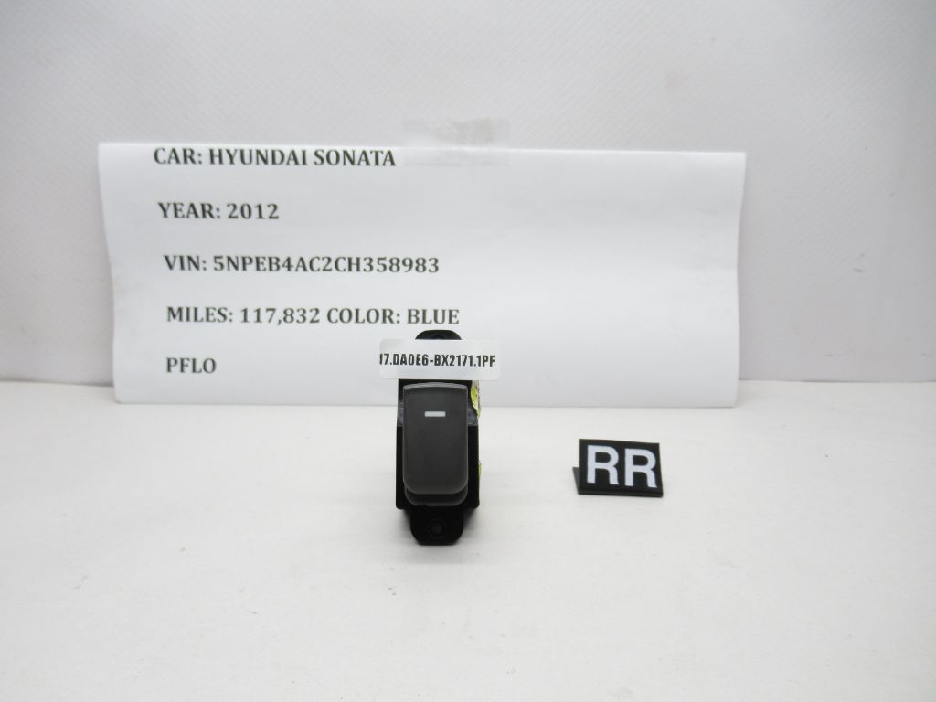 11-13 Hyundai Sonata Rear Right Door Window Switch M0940-3Q000 OEM