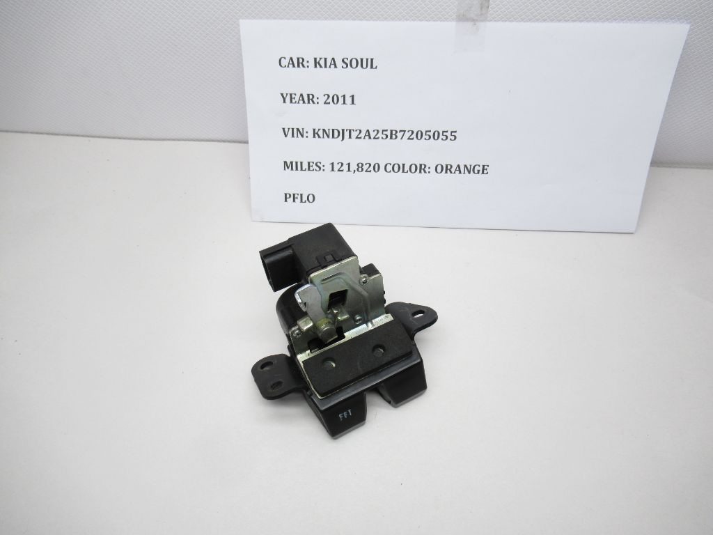 2010-2013 Kia Soul Lid Tailgate Hatch Latch Actuator 812301H000 OEM