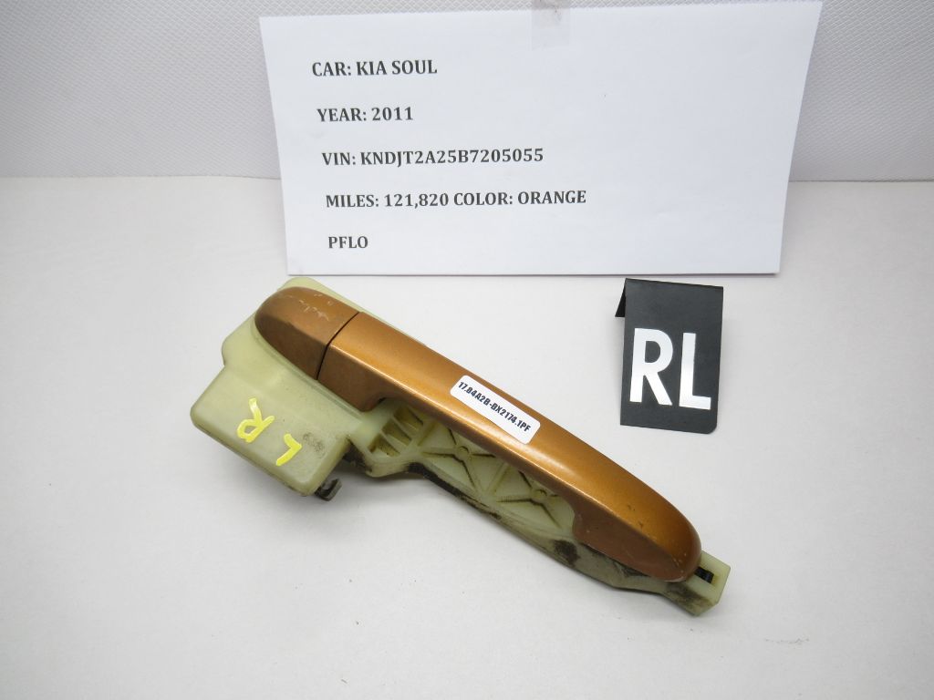 2010-2013 Kia Soul Rear Left Side Exterior Door Handle 836552K500 OEM