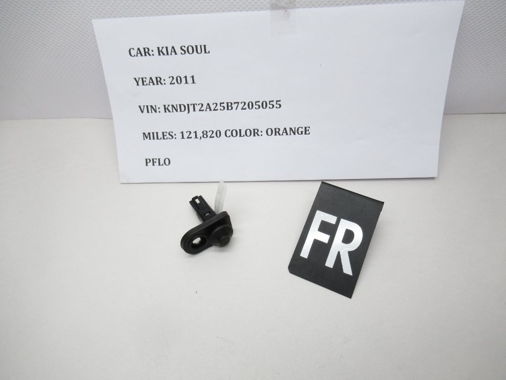 10-13 Kia Soul Front Right Ajar Light Jamb Courtesy Switch Sensor 9356025100 OEM