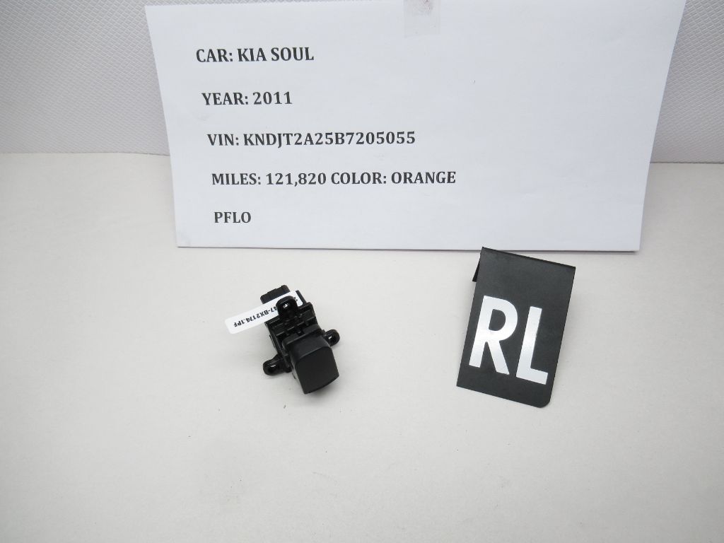 10-13 Kia Soul Rear Left Side Door Panel Window Regulator Switch 935802K000 OEM