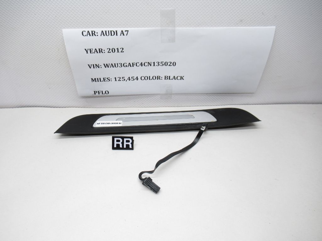 2012 - 2017 Audi A7 Sill Scuff Plate Illuminated RR 4G8853376C OEM